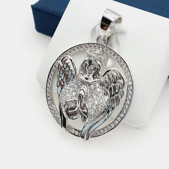 "925 Sterling Silver Plated CZ Pendant, INUS1BR282 - Picture 2 of 9